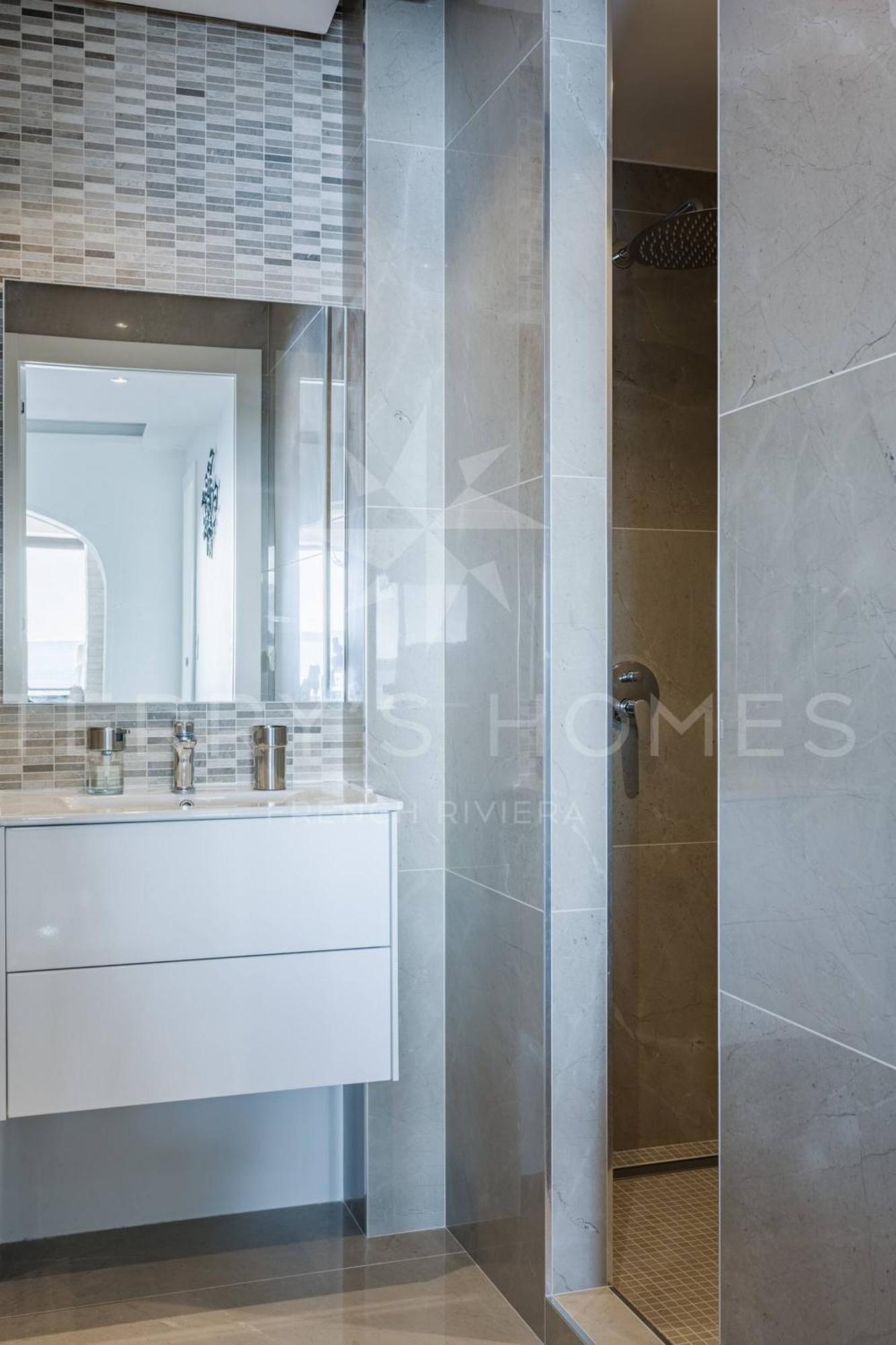 Adriana By Terry's Homes Waterfront Seaview Appartement