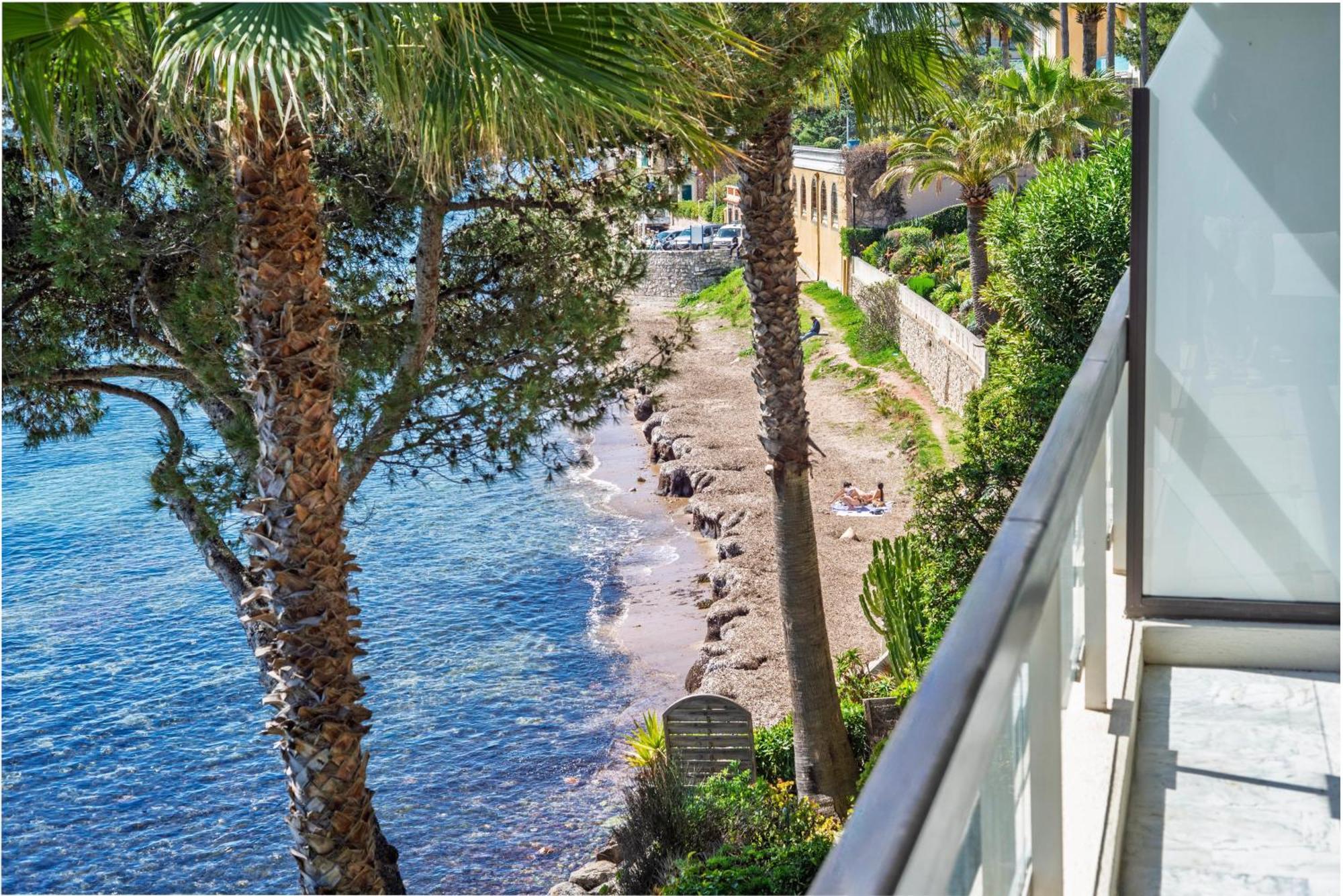 Adriana By Terry's Homes Waterfront Seaview Appartement Cannes